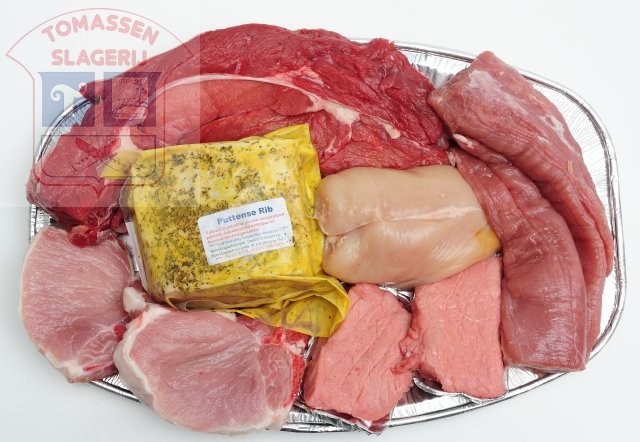 Vleesschotel 13 - Inhoud: Riblappen, Puttense Rib, 2 varkenshaas, 2 biefstuk, 2 karbonades, kipfilet.